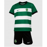 Camiseta Sporting CP Primera Equipación Replica 2023-24 para niños mangas cortas (+ Pantalones cortos)